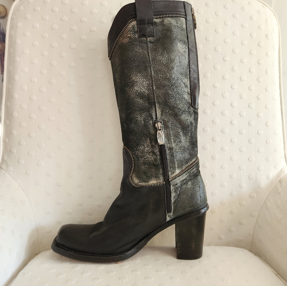 Mark Mason black boot size 9 3" heel zipper detail faded look